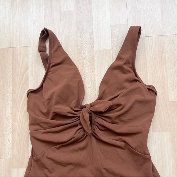 Robin Piccone Ava Plunge Underwired Brown One-Piece Swimsuit Woman size 12 Brown - Picture 2 of 9